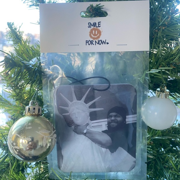 Hanging Car / Room Air Freshener - Lavender - Ice Cube x Lady Liberty - Picture 2 of 2